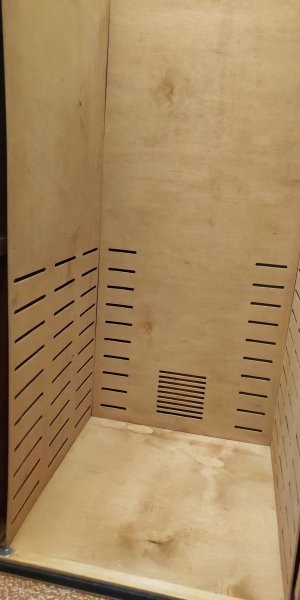 P50729-221937 (1).jpg P50729-221937 (1).jpg