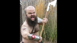 Карлик на стероидах