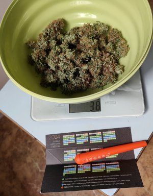 вес 38 грамм.jpg